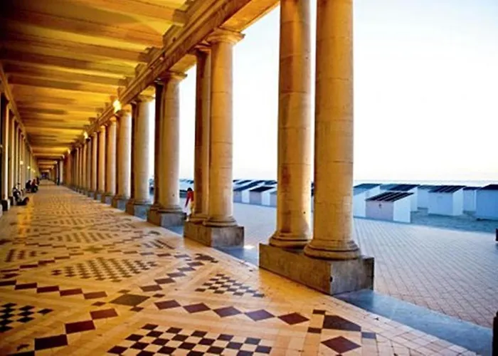 Uniek Gelegen In Oostende! דירה