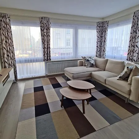Apartment Uniek Gelegen In Oostende! Ostend
