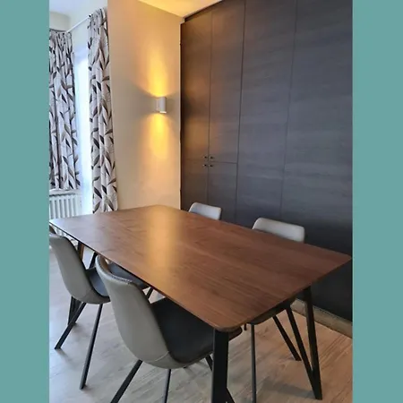 Uniek Gelegen In Oostende! Oostende